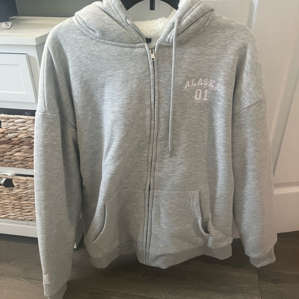 Grey Zip-up